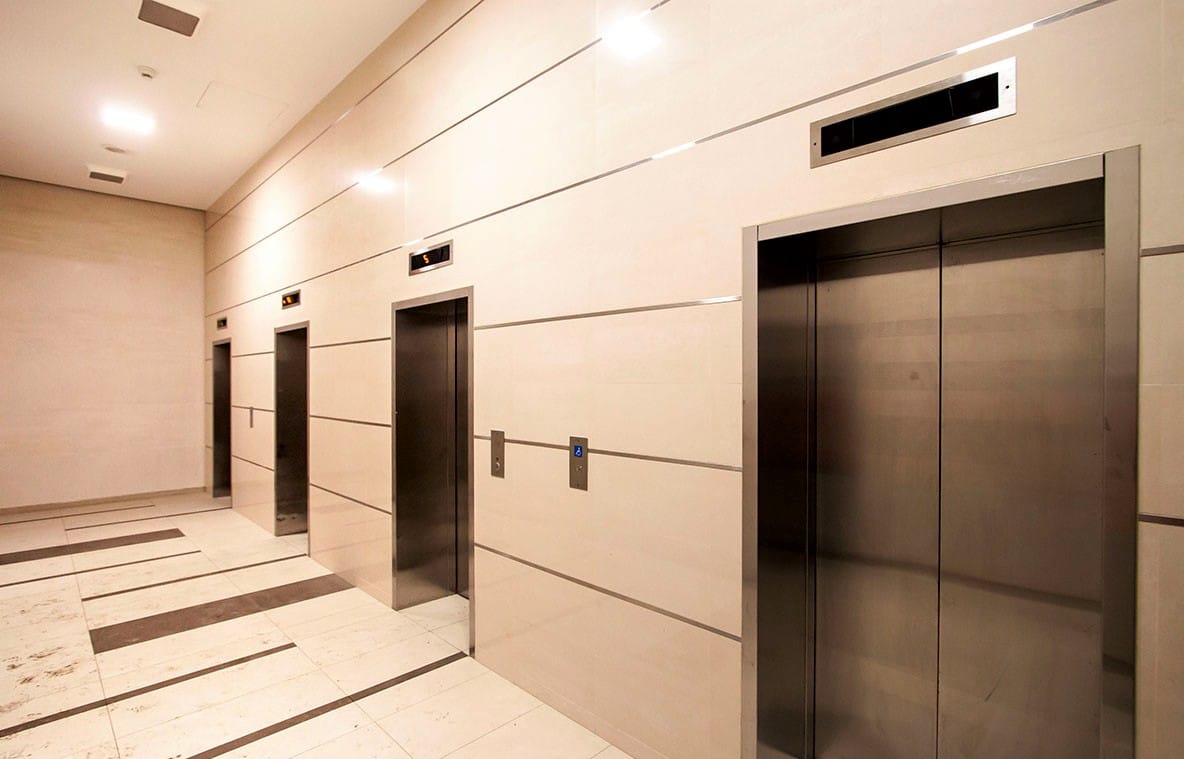 Лифтовой холл ЖК Триколор